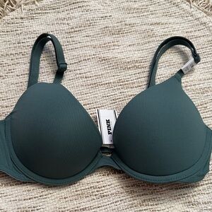 PINK Victoria's Secret Deep Green Bra